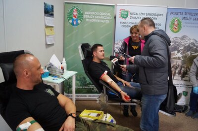 Krwiodawcy podczas akcji "spoKREWnieni służbą" na terenie KaOSG #3