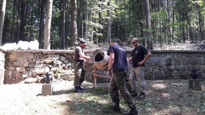 Cmentarz nr 66 w Małastowie - zakres rocznych wykonanych prac. Zdjęcia: Klub Górski Orły #19