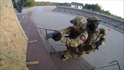 Krakowski ZIS uczestniczył w zawodach ratownictwa taktycznego #2 