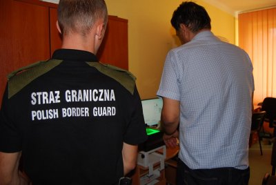 Obywatel Iranu z zastrzeżonym włoskim paszportem