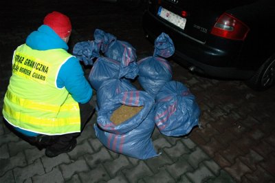 Nielegalny tytoń w samochodzie Słowaka 