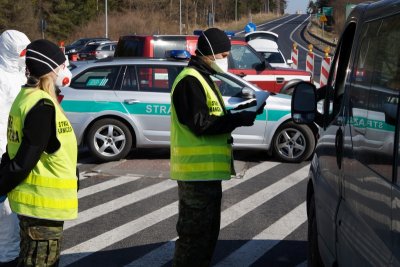 Punkt kontroli granicznej w Chyżnem