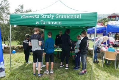 Funkcjonariusza Karpackiego Oddziału Straży Granicznej na pikniku w Kielcach oraz Gorlicach.