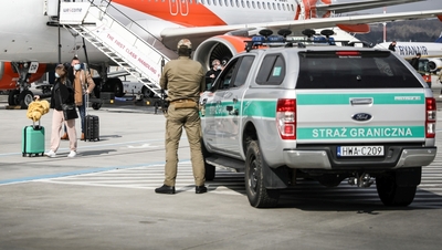 Mężczyzna poszukiwany listem gończym zatrzymany na krakowskim lotnisku 