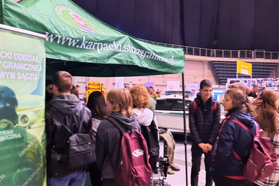 Festiwal Zawodów 2022 z udziałem funkcjonariuszy Karpackiego Oddziału SG