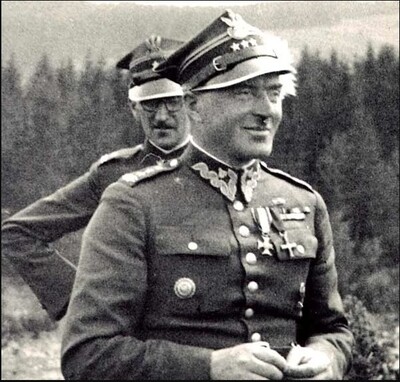 gen. Józef Kustroń portret